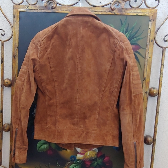 BlankNYC Genuine Suede Moto Jacket w/ Quilted Shoulder & Sleeve, Cognac, EUC - Picture 2 of 15